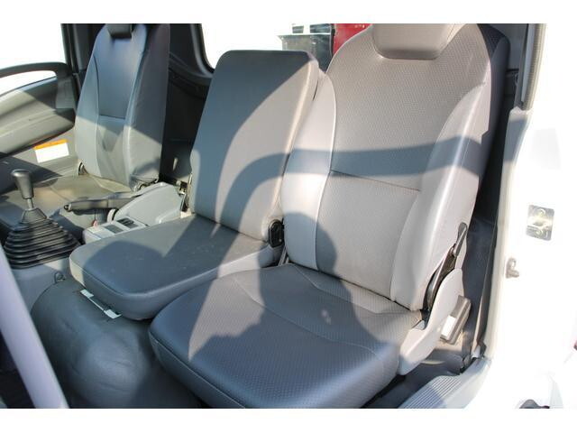 いすゞフォワードクレーン4段中型（4t）[写真38]