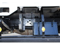 いすゞフォワードクレーン4段中型（4t）[写真16]