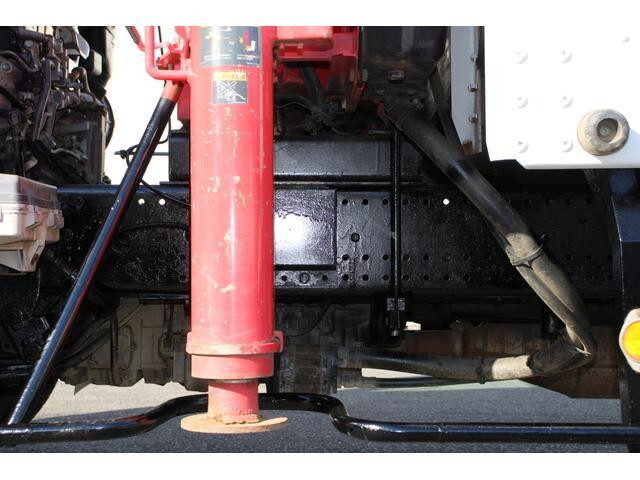 いすゞフォワードクレーン4段中型（4t）[写真17]