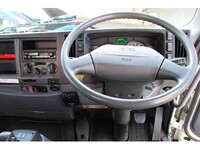 いすゞフォワードクレーン4段中型（4t）[写真29]