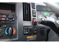 いすゞフォワードクレーン4段中型（4t）[写真32]