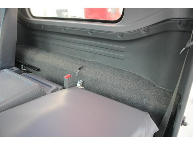 いすゞフォワードクレーン4段中型（4t）[写真39]