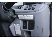 三菱ふそうキャンター平ボディ小型（2t・3t）[写真35]