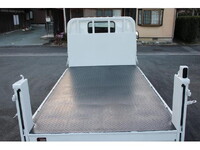 日野デュトロ平ボディ小型（2t・3t）[写真11]