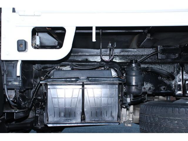 日野デュトロ平ボディ小型（2t・3t）[写真25]