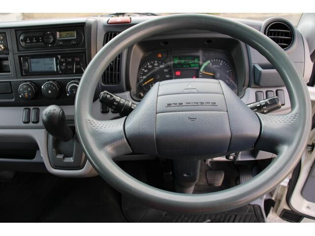 三菱ふそうキャンター冷凍車（冷蔵車）小型（2t・3t）[写真28]