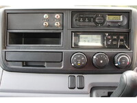 三菱ふそうキャンター冷凍車（冷蔵車）小型（2t・3t）[写真31]