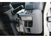 三菱ふそうキャンター冷凍車（冷蔵車）小型（2t・3t）[写真33]