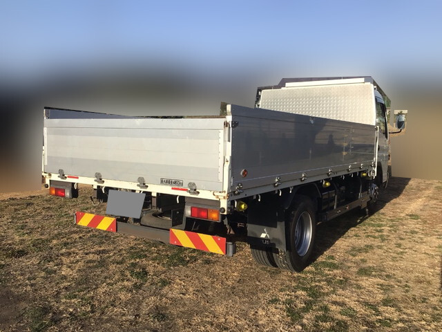 三菱ふそうキャンターアルミブロック小型（2t・3t）[写真02]