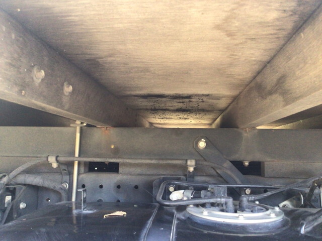 三菱ふそうキャンターアルミブロック小型（2t・3t）[写真22]