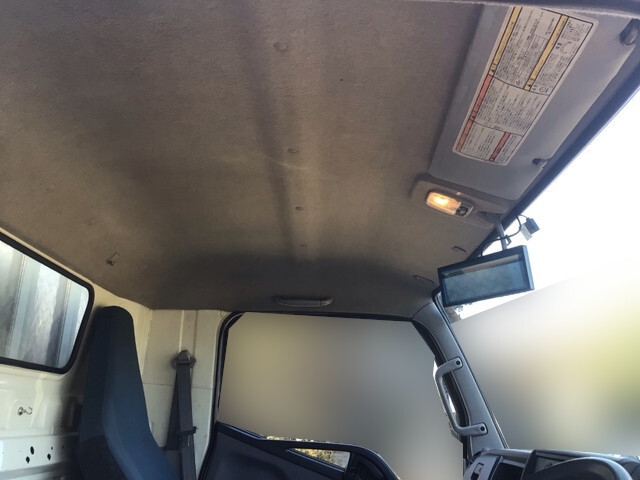 三菱ふそうキャンターアルミブロック小型（2t・3t）[写真31]