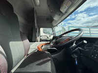 UDトラックスクオンシャーシ大型（10t）[写真17]