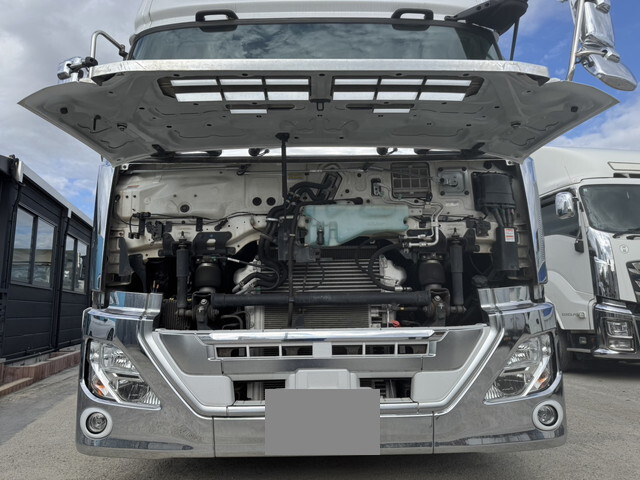 UDトラックスクオンシャーシ大型（10t）[写真09]