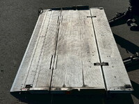 いすゞエルフ冷蔵冷凍ウイング小型（2t・3t）[写真10]