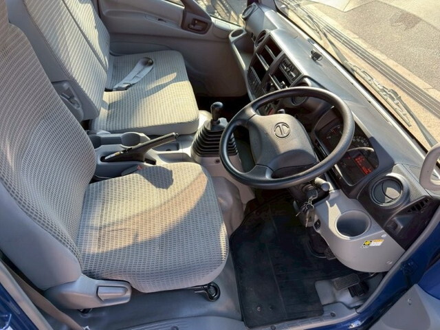 日野デュトロタンク車（タンクローリー）小型（2t・3t）[写真27]