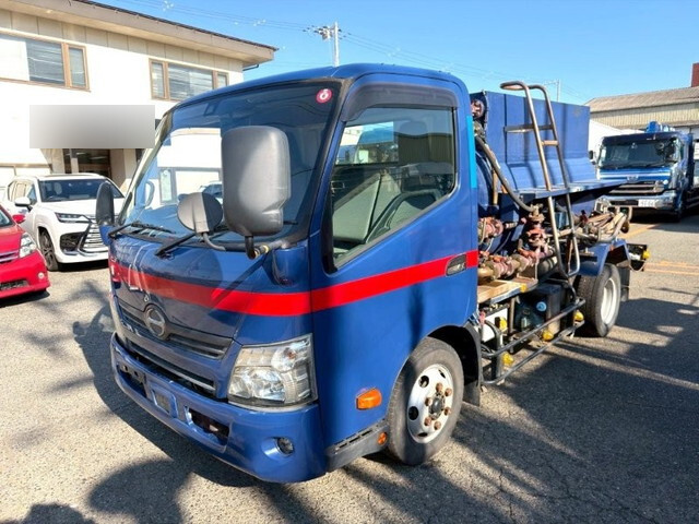 日野デュトロタンク車（タンクローリー）小型（2t・3t）[写真03]
