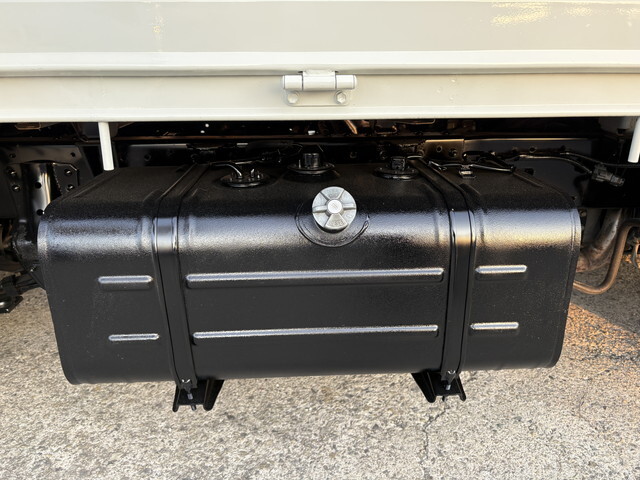 トヨタトヨエース平ボディ小型（2t・3t）[写真19]