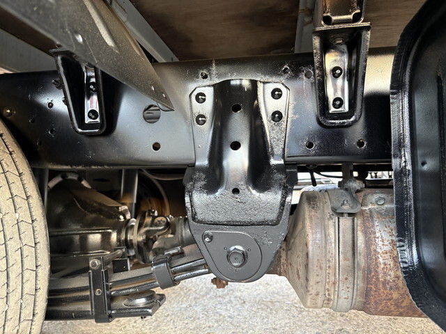 トヨタトヨエース平ボディ小型（2t・3t）[写真24]