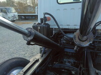 三菱ふそうキャンターコンテナ専用車小型（2t・3t）[写真17]