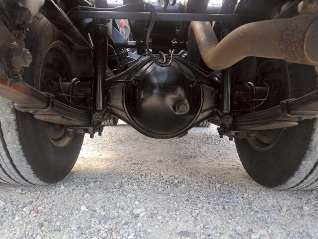 三菱ふそうキャンターコンテナ専用車小型（2t・3t）[写真18]