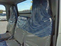 三菱ふそうキャンターコンテナ専用車小型（2t・3t）[写真25]