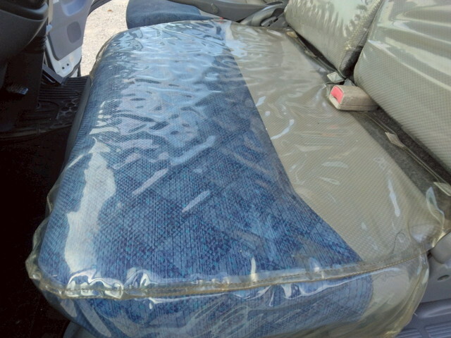 三菱ふそうキャンターコンテナ専用車小型（2t・3t）[写真25]