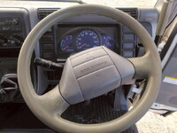 三菱ふそうキャンターコンテナ専用車小型（2t・3t）[写真29]