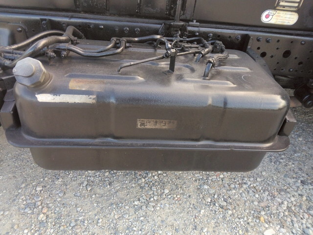 三菱ふそうキャンターコンテナ専用車小型（2t・3t）[写真39]