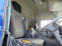 三菱ふそうスーパーグレートコンテナ専用車大型（10t）[写真25]