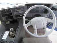 三菱ふそうスーパーグレートコンテナ専用車大型（10t）[写真31]