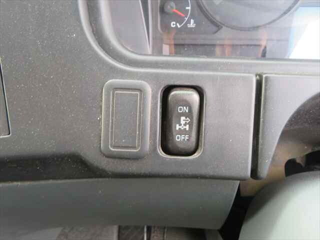 三菱ふそうスーパーグレートコンテナ専用車大型（10t）[写真34]