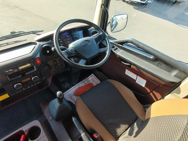 日野レンジャーアルミブロック中型（4t）[写真21]