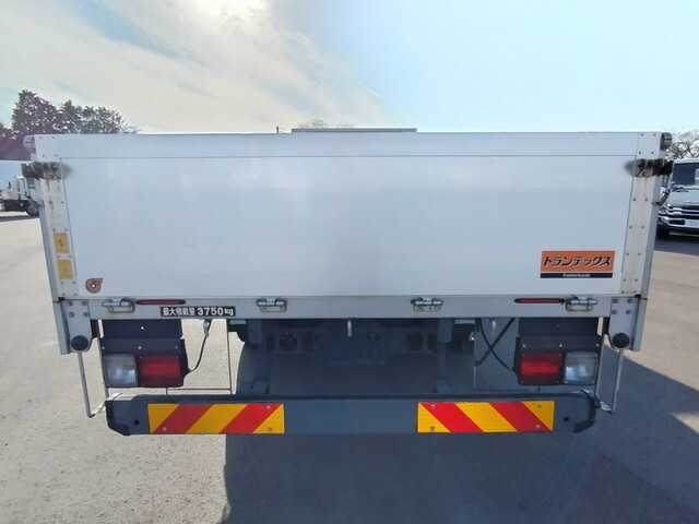 日野レンジャーアルミブロック中型（4t）[写真05]