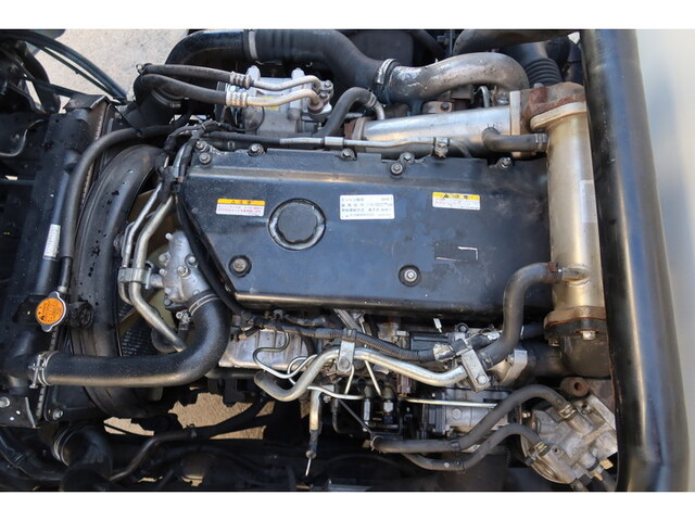 いすゞエルフパッカー車（塵芥車）小型（2t・3t）[写真24]