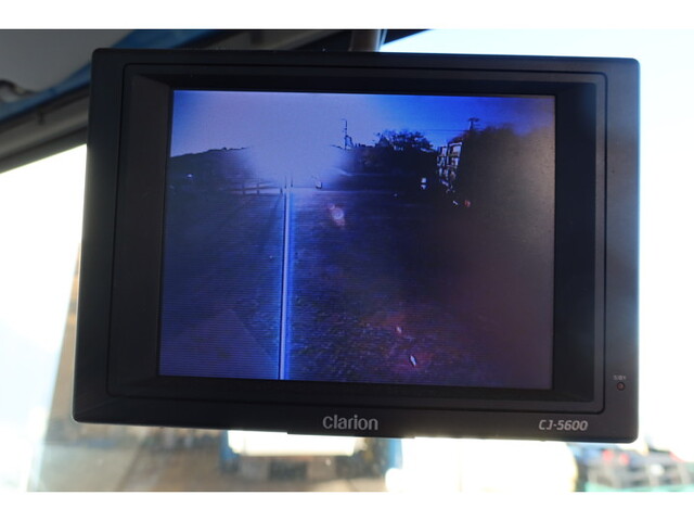 いすゞエルフパッカー車（塵芥車）小型（2t・3t）[写真37]