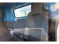 いすゞエルフパッカー車（塵芥車）小型（2t・3t）[写真40]