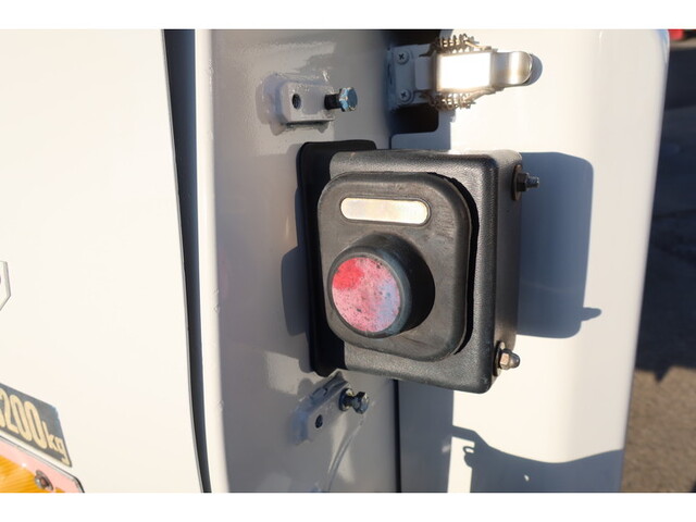 いすゞエルフパッカー車（塵芥車）小型（2t・3t）[写真09]