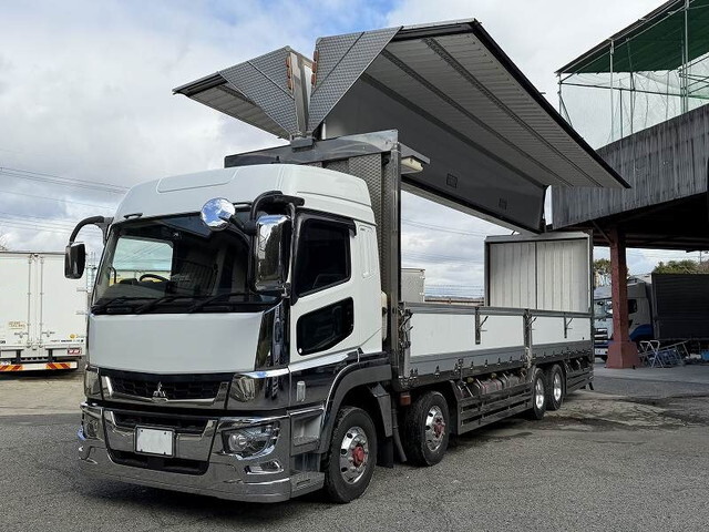 三菱ふそうスーパーグレートアルミウイング大型（10t）[写真01]