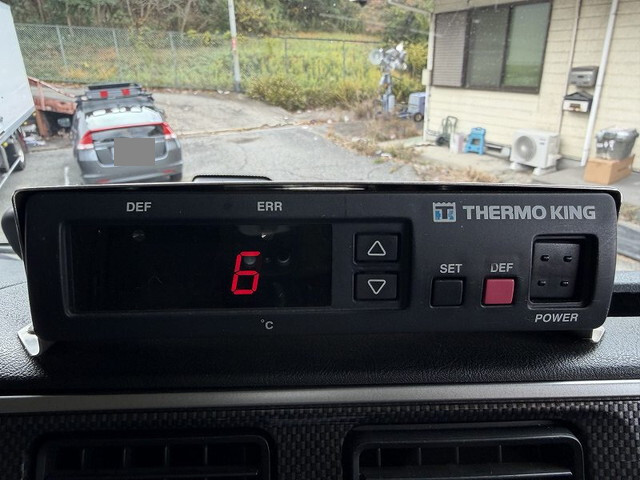 三菱ふそうスーパーグレートアルミウイング大型（10t）[写真39]