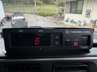 三菱ふそうスーパーグレートアルミウイング大型（10t）[写真40]