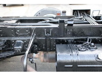 日野デュトロパッカー車（塵芥車）小型（2t・3t）[写真28]