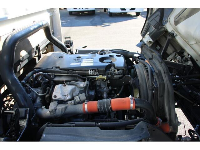 いすゞエルフ平ボディ小型（2t・3t）[写真12]