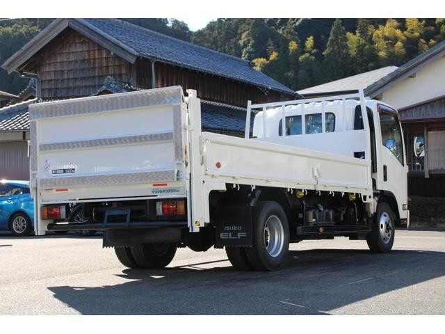 いすゞエルフ平ボディ小型（2t・3t）[写真04]