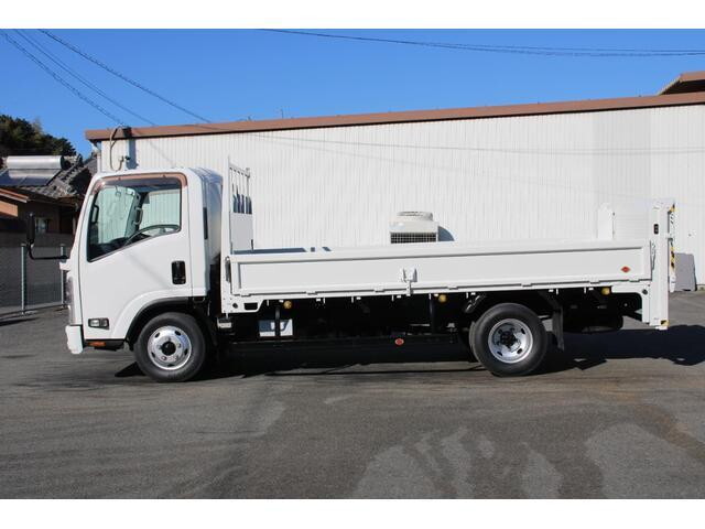 いすゞエルフ平ボディ小型（2t・3t）[写真08]