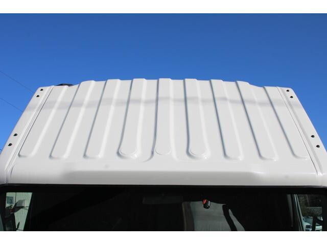 いすゞエルフ平ボディ小型（2t・3t）[写真09]