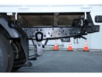 いすゞエルフ平ボディ小型（2t・3t）[写真18]