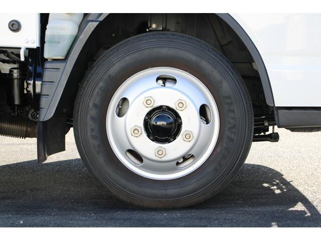 日産アトラス平ボディ小型（2t・3t）[写真21]