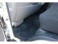 日産アトラス平ボディ小型（2t・3t）[写真28]