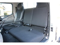 日産アトラス平ボディ小型（2t・3t）[写真32]