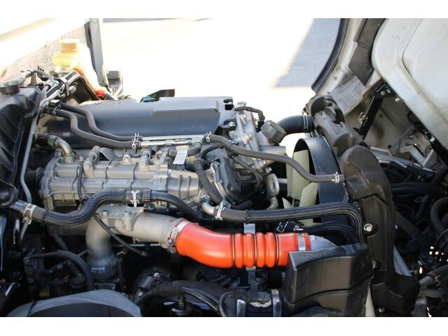 日産アトラス平ボディ小型（2t・3t）[写真09]